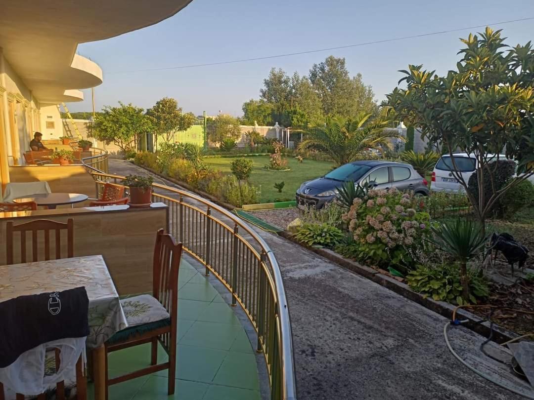 Ponari Apartments Rrotull Exterior foto